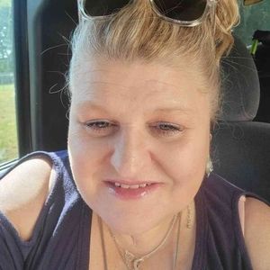 Meet your Posher, Shirley